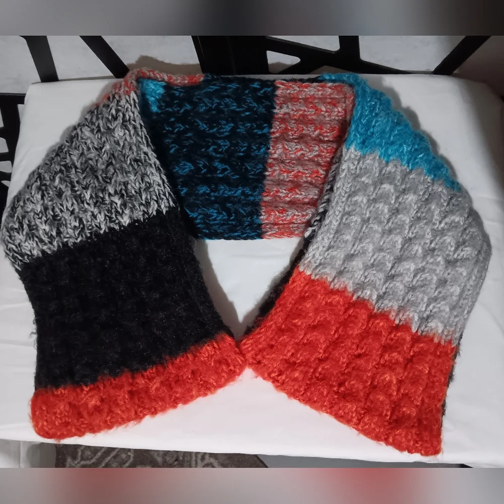 Andes Gifts - Colorblock Alpaca Infinity Scarf - OS